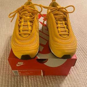 Women’s Nike Air Max 97
